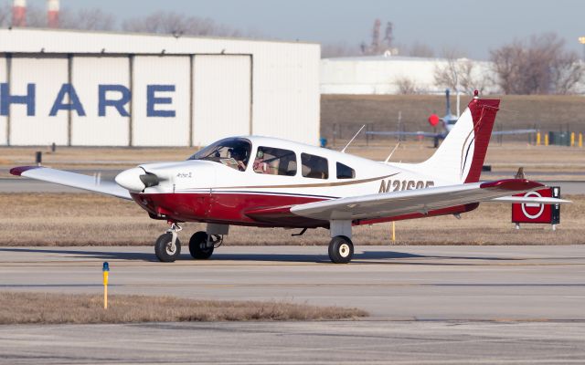 Piper Cherokee (N2169F)