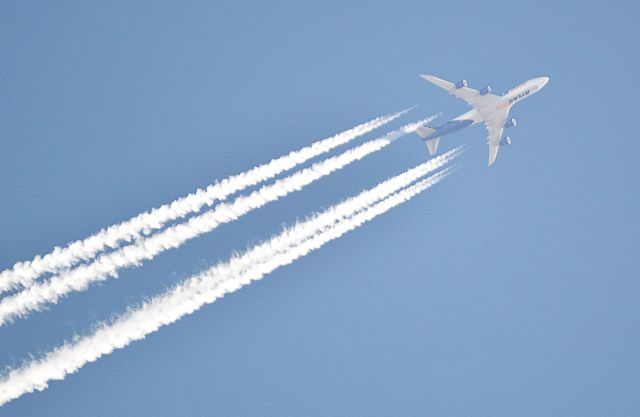 Boeing 747-200 — - 33000' to MIA 