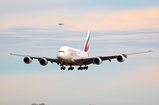 Airbus A380-800 (A6-EUL)