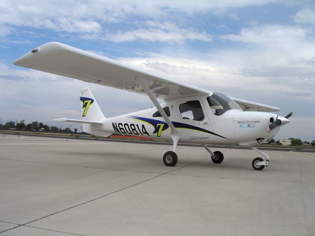 Cessna Skycatcher (N60814)