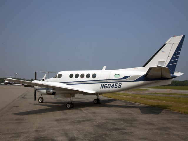 Beechcraft King Air 100 (VTE604)