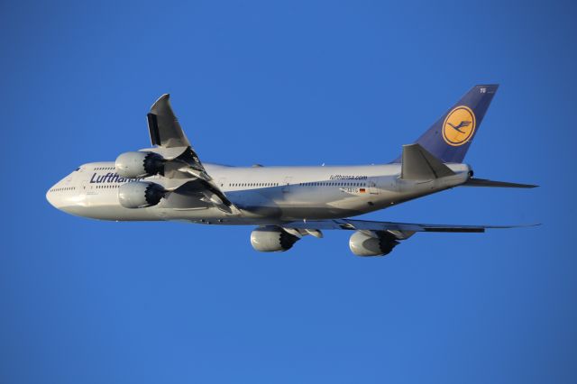 BOEING 747-8 (D-ABYG)