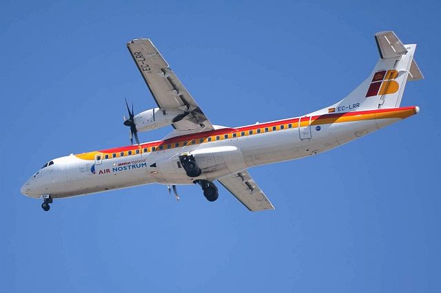 ATR ATR-72 (EC-LRR)