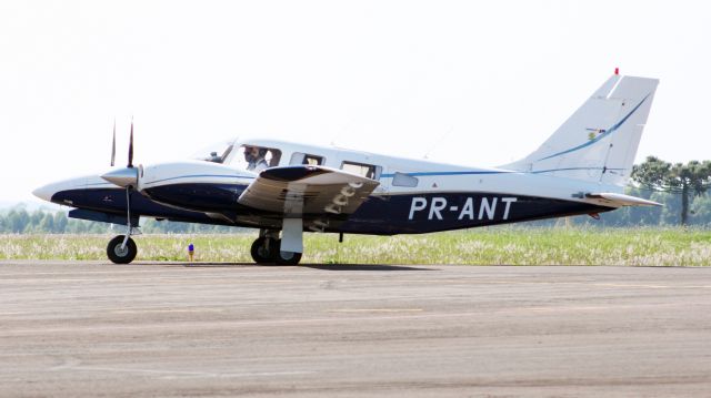 Beechcraft Baron (58) (PR-ANT)