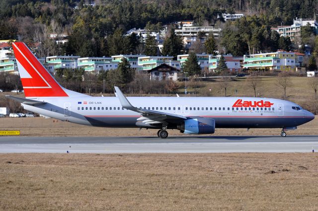 Boeing 737-800 (OE-LNK)