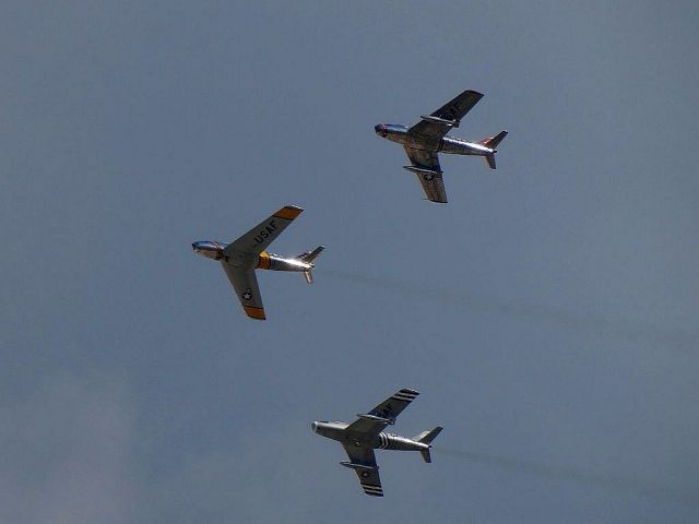 North American F-86 Sabre (N50CJ)