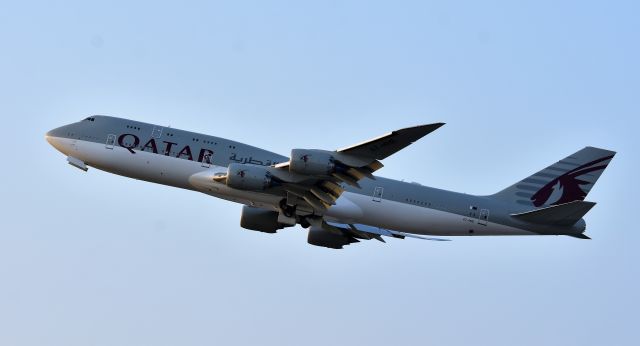 Boeing 747-200 (A7-HHE)