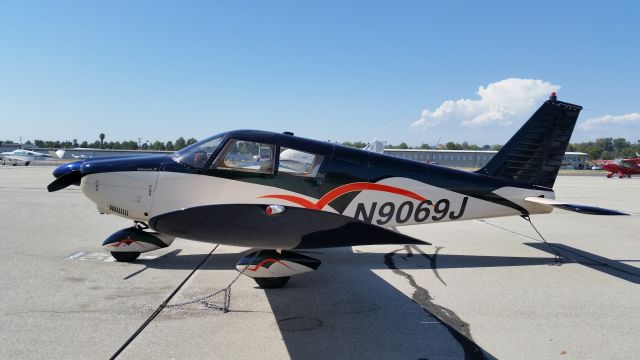 Piper Cherokee (N9069J) - 1966 PIPER PA-28-180 