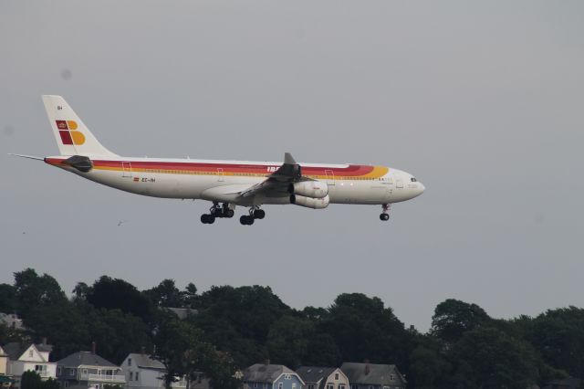 Airbus A340-300 (EC-IIH)