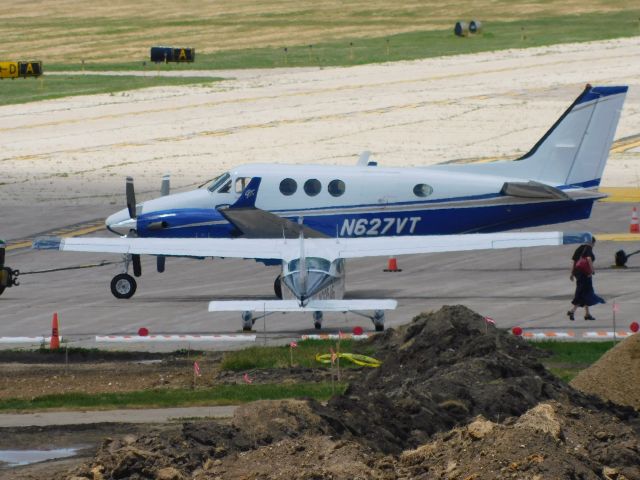 Beechcraft King Air 90 (N627VT)