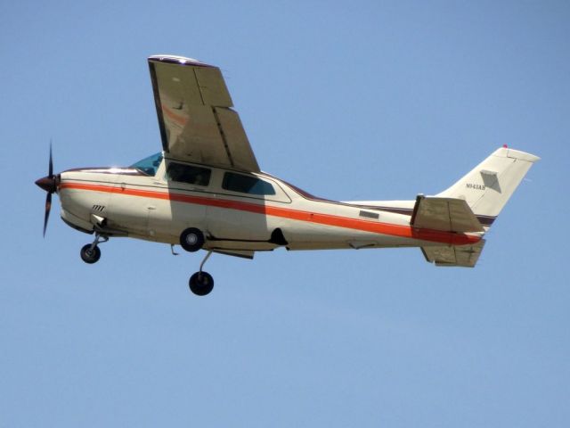 Cessna Centurion (N943AH)