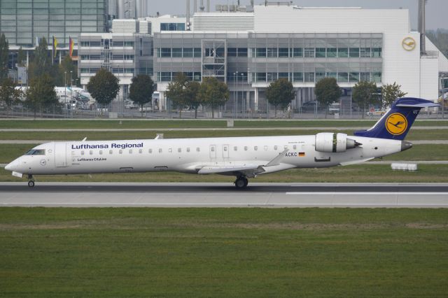 Canadair Regional Jet CRJ-900 (D-ACKC)