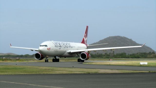 Airbus A330-300 (G-VGBR)