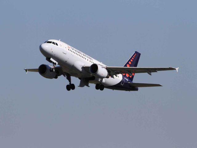 Airbus A319 (OO-SSA)