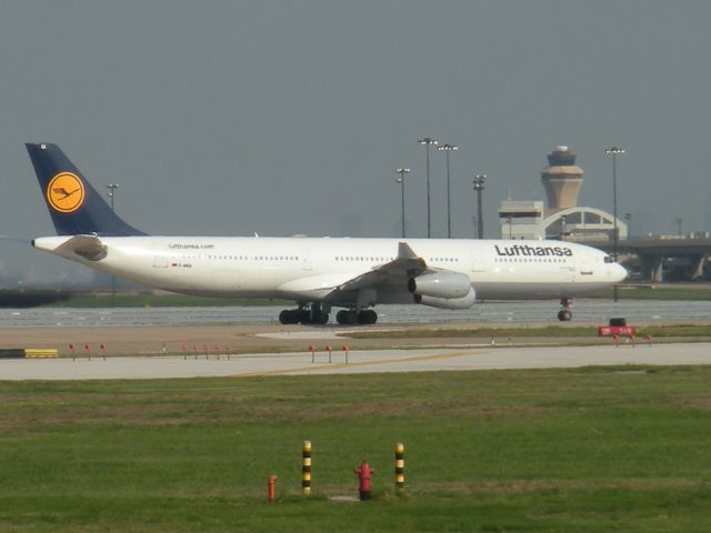 Airbus A340-300 (D-AIGI) - Rolling at DFW as Lufthansa 439 to Frankfurt