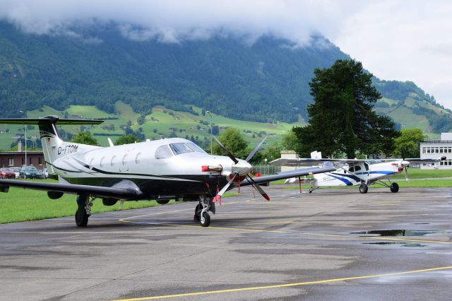 Pilatus PC-12 (D-FTOM) - Lineup Pilatus factory