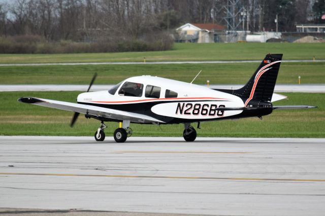 Piper Cherokee (N282BG)