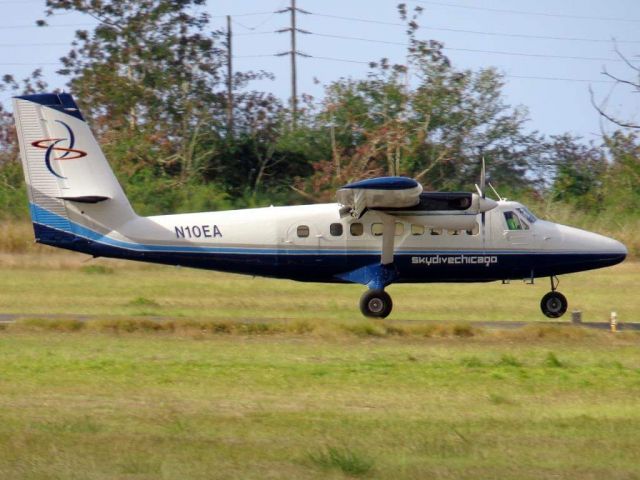 De Havilland Canada Twin Otter (N10EA)