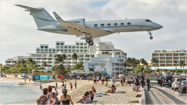 Gulfstream Aerospace Gulfstream IV (N779AZ)