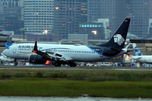 Boeing 737 MAX 8 (XA-MAO)