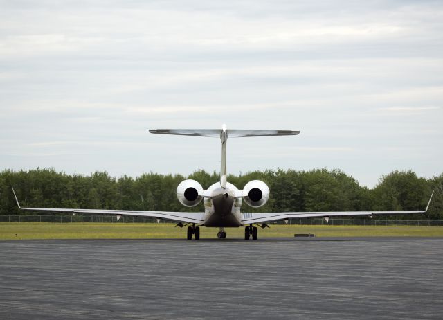Bombardier Global Express (N821AM)