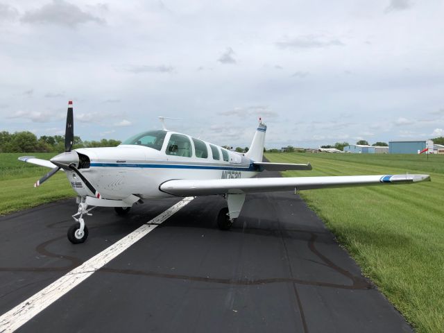 Beechcraft Bonanza (36) (N17520)