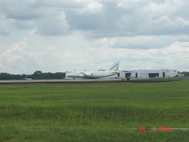 Antonov An-124 Ruslan (UR-82007) - Antonov Design Bureau L/N 01-01 C/N 19530501005 ADB 230F Awaiting Departure@ 1446 HRS 