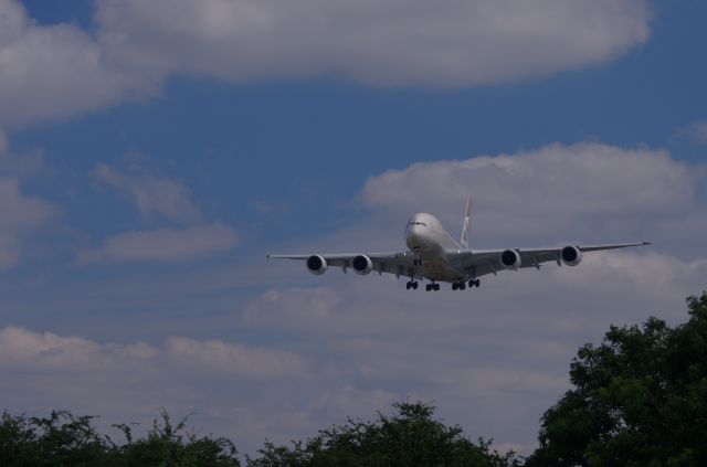 Airbus A380-800 (A6-APC)