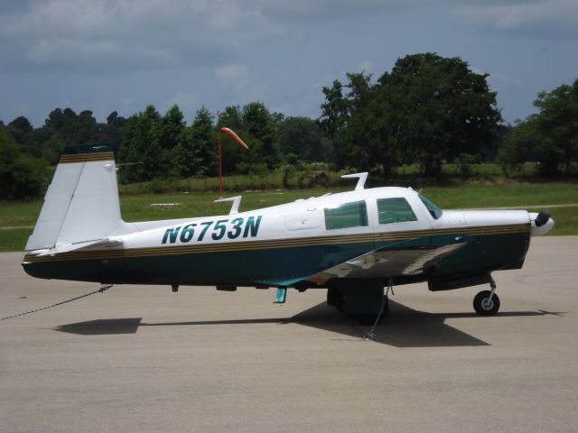 N6753N — - 1968 Mooney M-20C