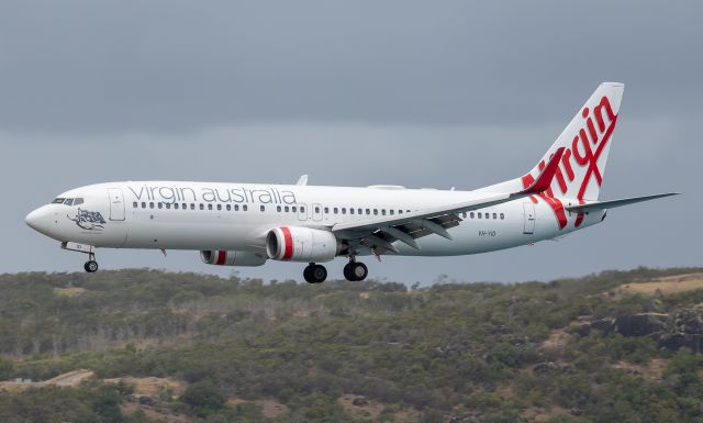 Boeing 737-800 (VH-YID)