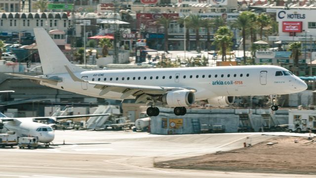 Embraer ERJ-190 (4X-EME)