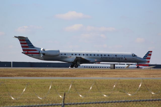 Embraer ERJ-145 (N699AE)