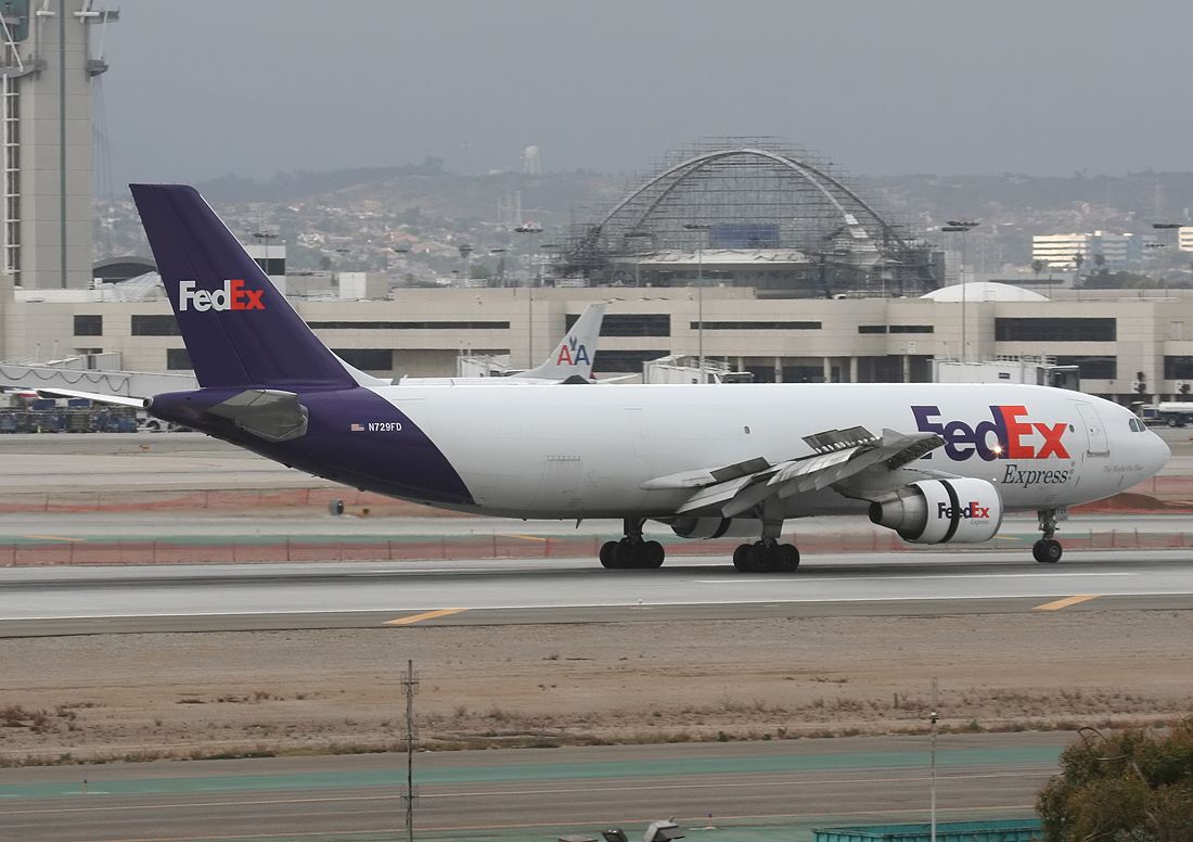 Airbus A300F4-600 (N729FD)