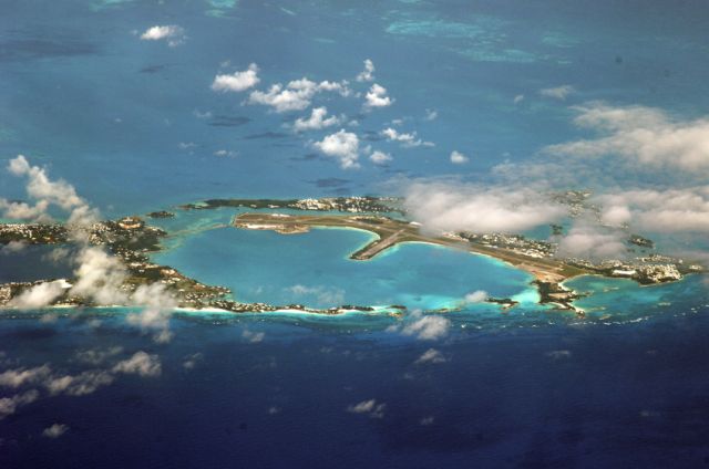 Boeing 747-400 (BERMUDA) - Bermuda International Airport (L.F. Wade Intl Airport), Ferry Reach (near Hamilton), Bermudabr /From 35,000 Ft, onboard Virgin Atlantic flight from LGW to Havana