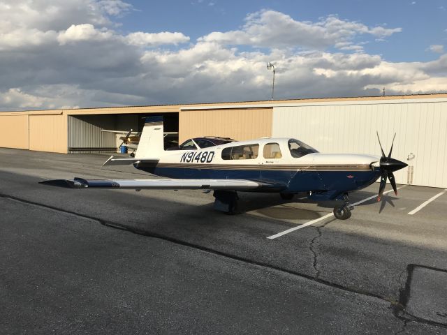 Mooney M-20 Turbo (N9148D) - New four bladed composite prop