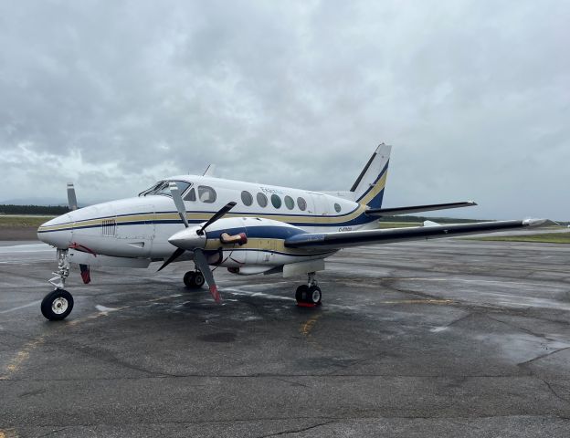 Beechcraft King Air 100 (ET827)