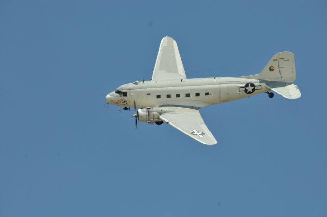 CAF — - C47 Photo pass