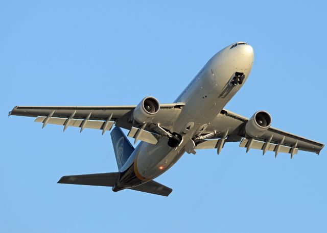 Airbus A300F4-600 (N130UP)