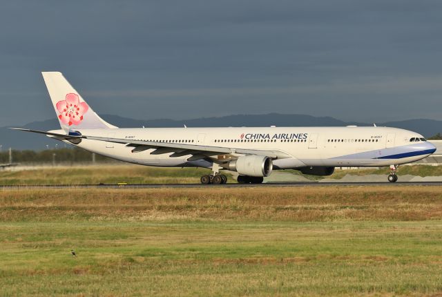 Airbus A330-300 (B-18357)