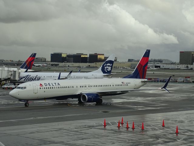 Boeing 737-900 (N858DZ) - a rel=nofollow href=http://flightaware.com/live/flight/N858DZ/history/20170113/0055Z/KLAX/PHKOhttps://flightaware.com/live/flight/N858DZ/history/20170113/0055Z/KLAX/PHKO/a