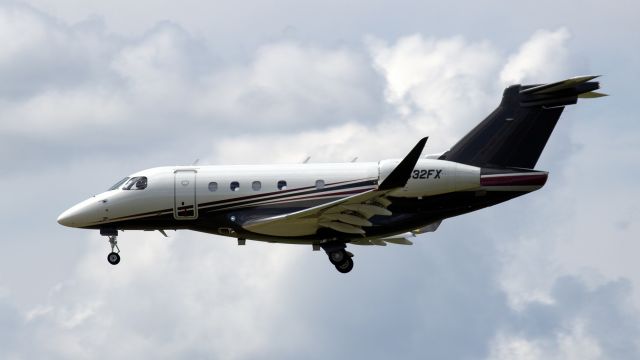 Embraer Legacy 450 (N432FX) - Flexjet Embraer Legacy 450 on final at BHM