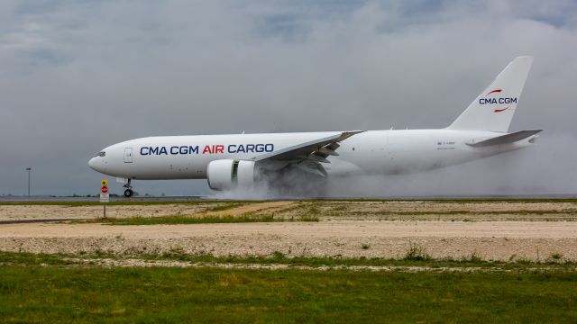 Boeing 777-200 (F-HMRF)