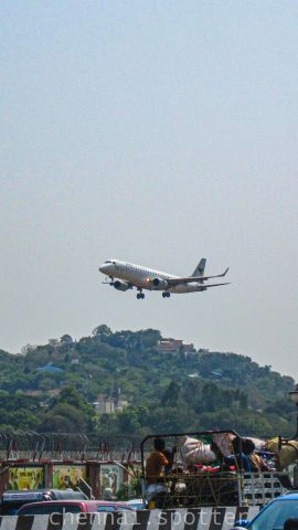 Embraer ERJ-190 (XY-ALP)