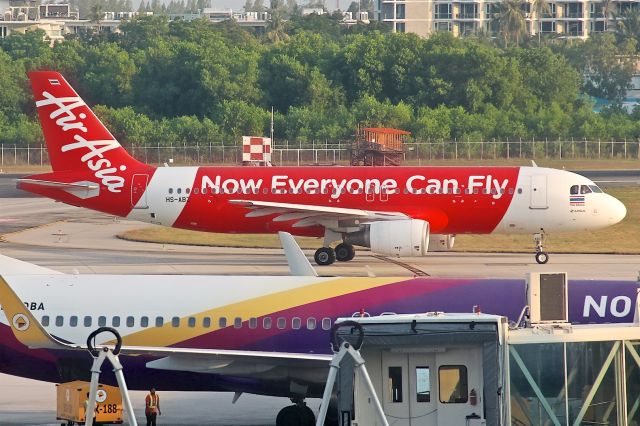 Airbus A320 (HS-ABZ)