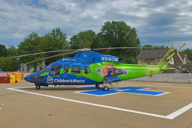 Sikorsky S-76 (N919CM) - Children's Mercy Hospital helicopter (SIKORSKY S-76 Spirit)  operated by Phi Air Medical, at Newman Regional Hospital, Emporia, KS 7-27-23