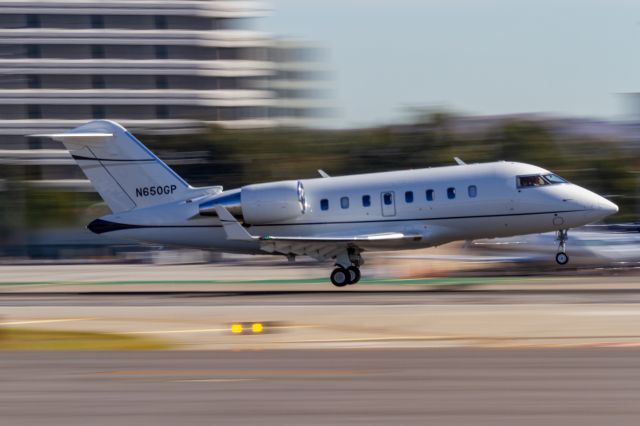 Canadair Challenger (N650GP)