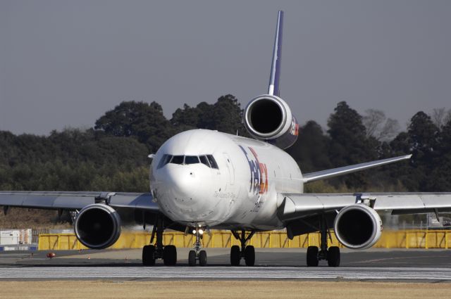 Boeing MD-11 (N618FE) - Departure at NRT Airport Runway 16R on 2011/12/29