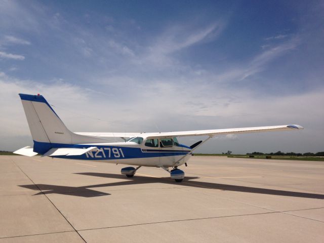 Cessna Skyhawk (N21791)