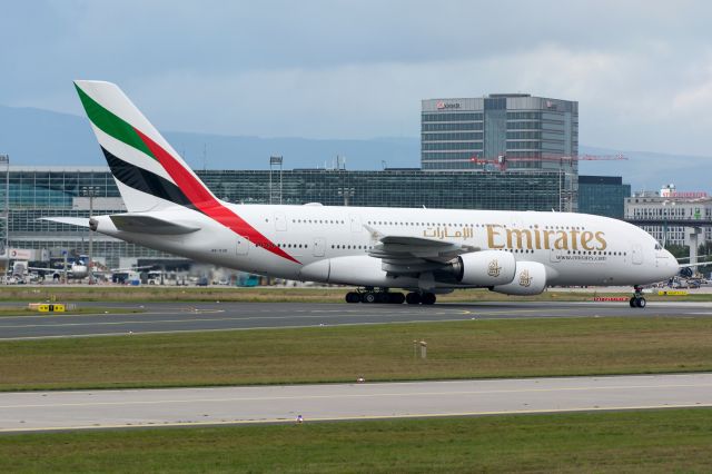 Airbus A380-800 (A6-EUD)