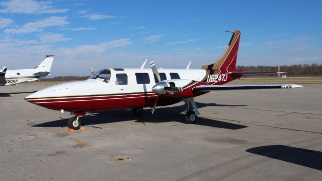 Piper Aerostar (N8247J) - A Piper Aerostar on the ramp at Pryor Field Regional Airport in Decatur, AL - December 14, 2016.